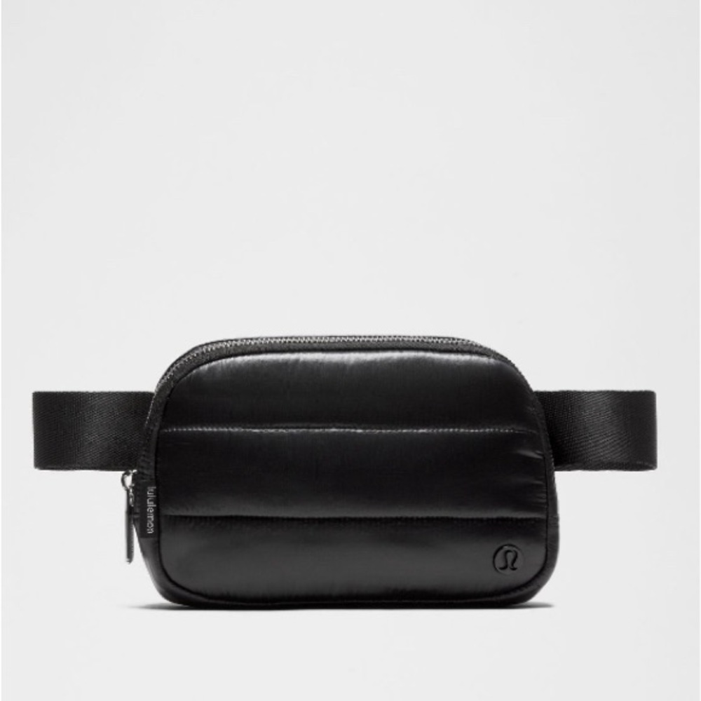 lululemon athletica Everywhere Belt Bag 1L
Wonder Puff Shine